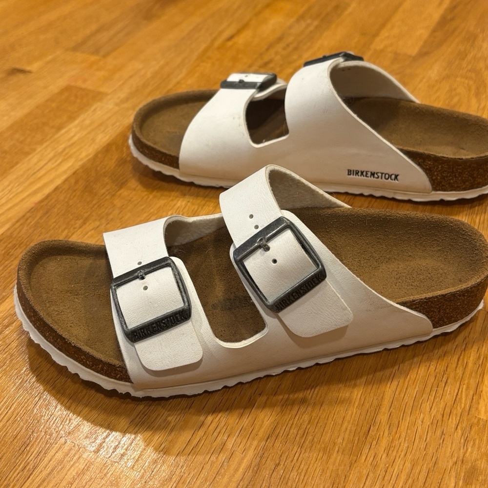 Birkenstock Kids Arizona White Sandals - size 34, or 3-3.5